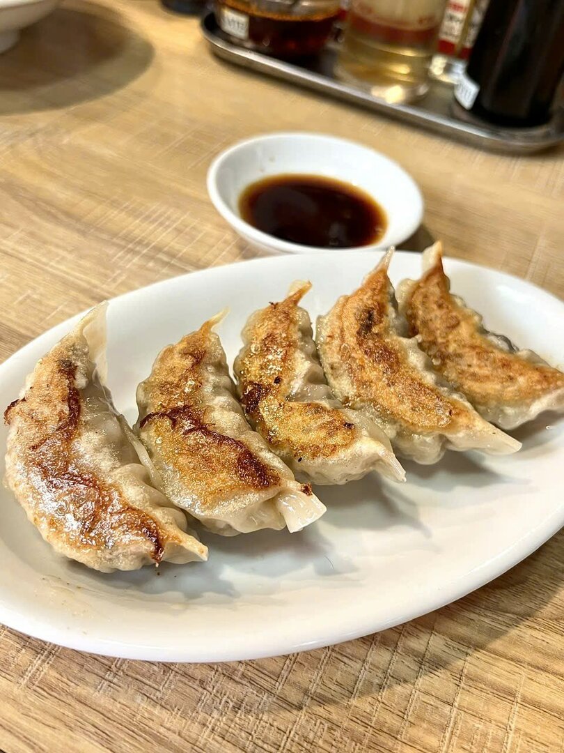 餃子のチカラ Gyoza Chikara から注文 – サイゴン（Sai Gon）区